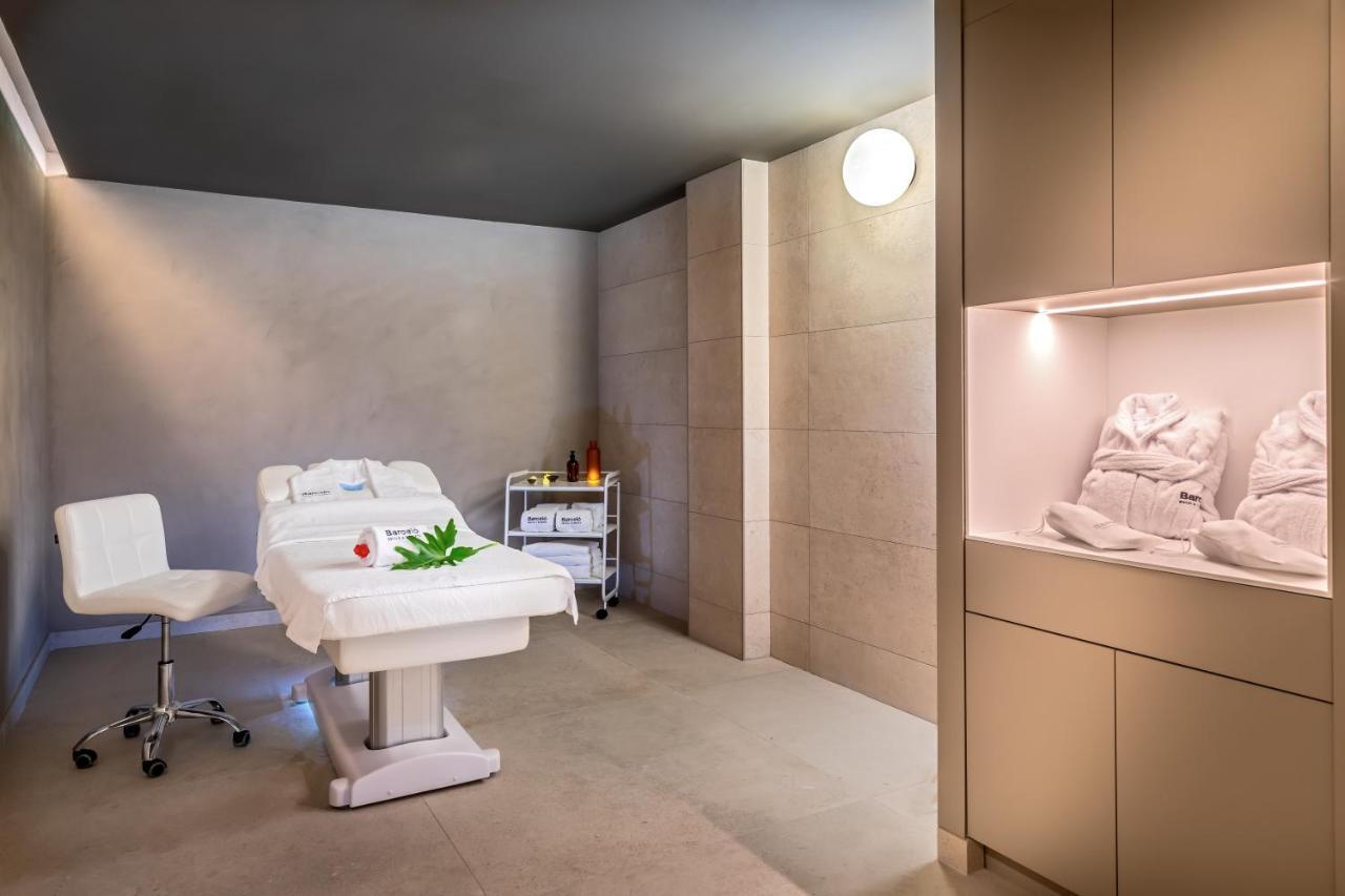 Barcelo La Nucia Palms Hotel ภายนอก รูปภาพ Treatment room at the spa